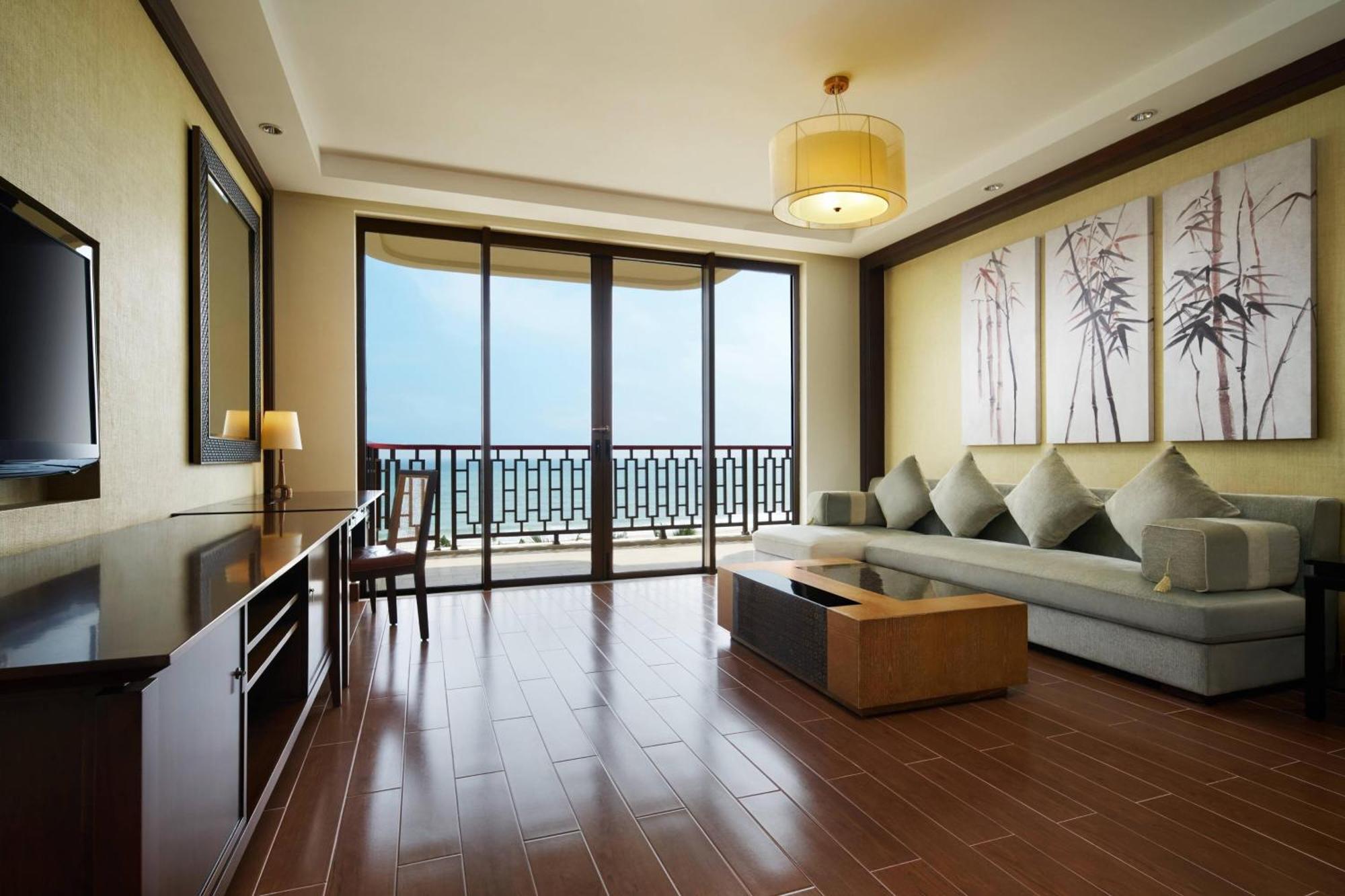 Sheraton Shenzhou Peninsula Resort Wanning Exterior foto