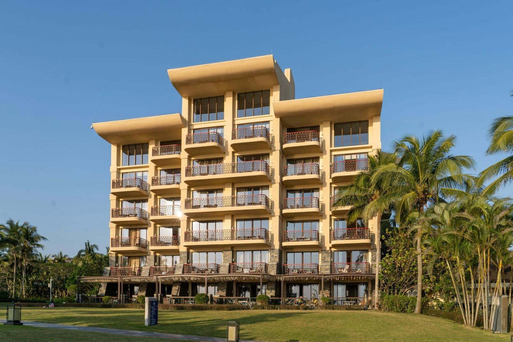 Sheraton Shenzhou Peninsula Resort Wanning Exterior foto